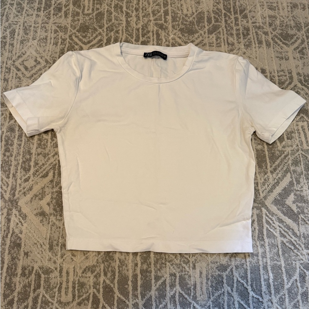 Zara White Fitted Crop Tee